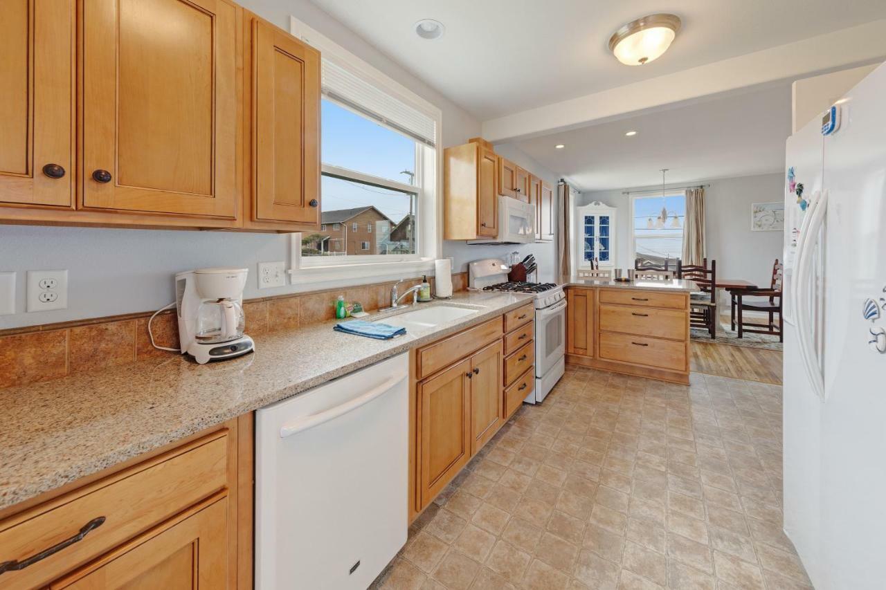 3 Bed 2 Bath Vacation Home In Newport Eksteriør bilde